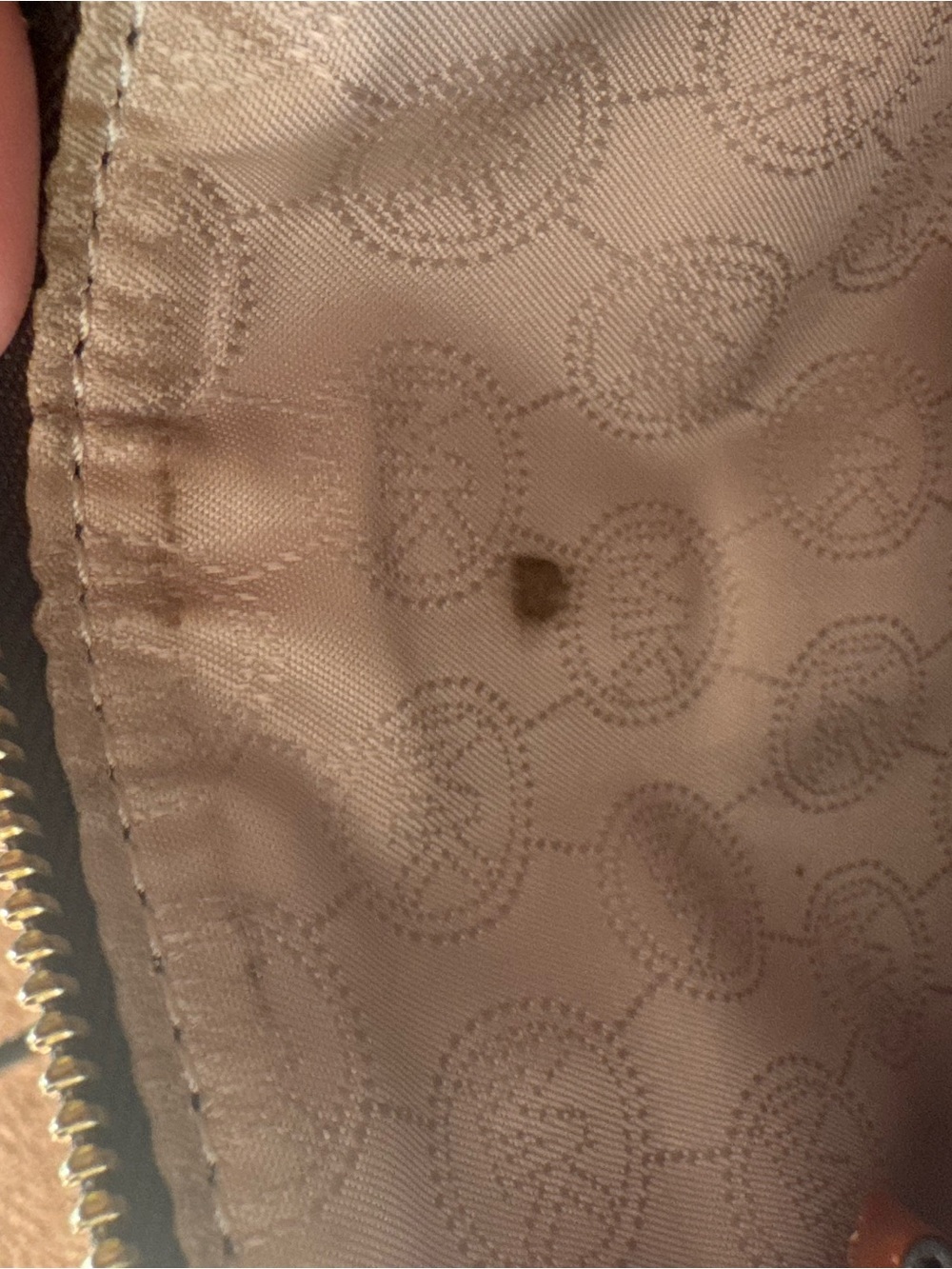 Michael Kors Fulton
Crossbody Bag Brown
Monogram Adjustable Strap
Flap Classic - Picture 5 of 15